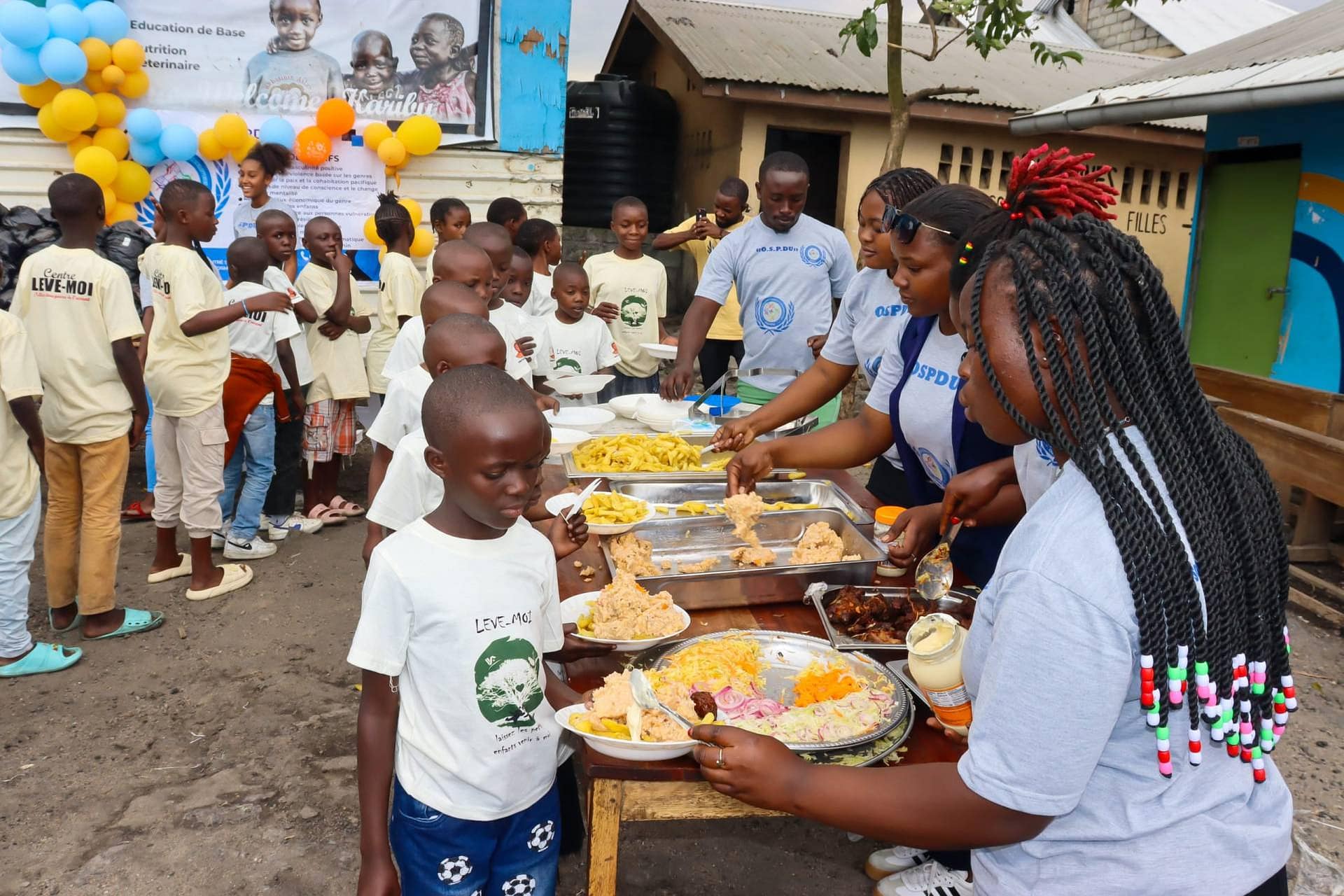 Aider les Enfants Orphelins Soutien aux Enfants Orphelins
